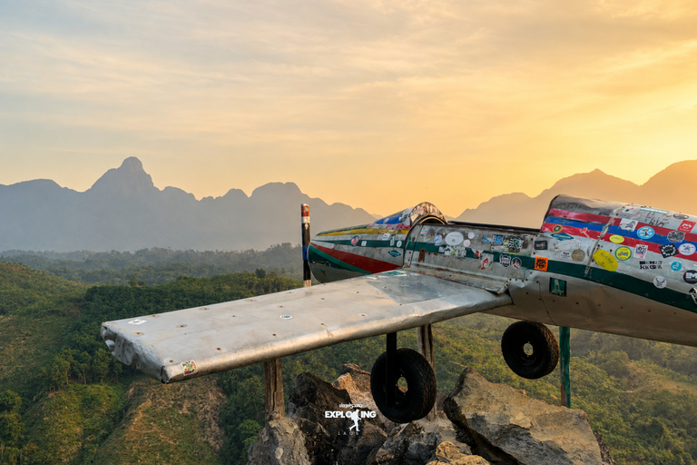 Vang Vieng: Pha Hor Kham Viewpoint, Cave & Blue Lagoon 3