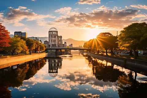 Osaka/Kyoto: Hiroshima&Miyajima Private Tour Luxury Vehicle