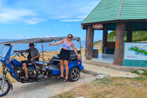 Vanuit Bangkok: Dagtour Koh Sichang eiland met Tuktuk Tour