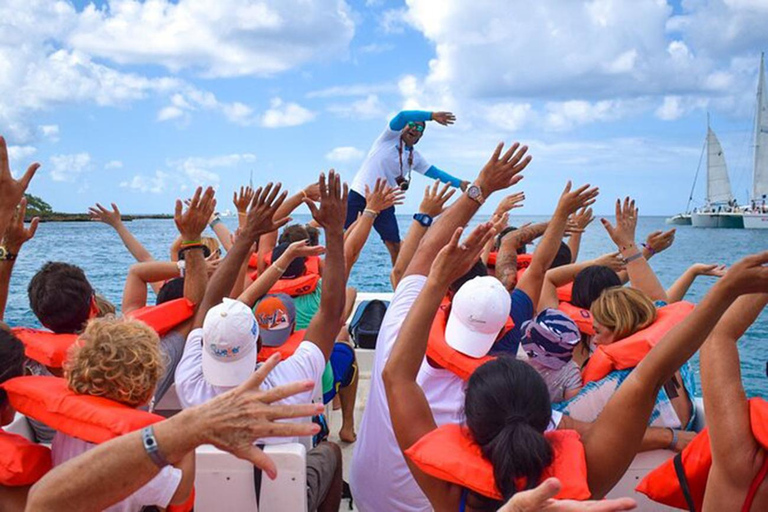 Isla Saona desde Punta Cana + Fiesta en Catamarán