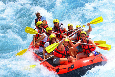 Antalya: Rafting incredibile combinato con zipline, quad 4X4 e jeep