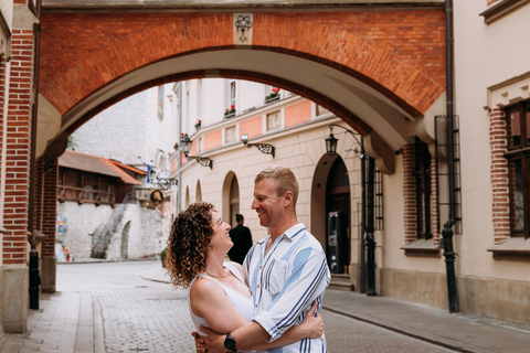 Krakow Old Town - photoshoot with a local photographer Photoshoot for couple