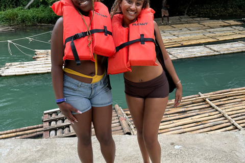 法尔茅斯：玛莎布雷河漂流体验