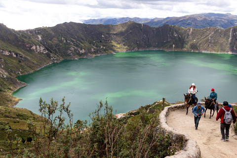 From Quito: Cotopaxi Private Tour with Hiking with Lunch