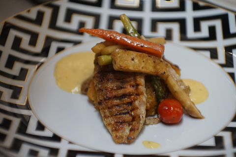 Dresden: Private cooking class with matching drinks included Dresden: Private cooking class with matching drinks