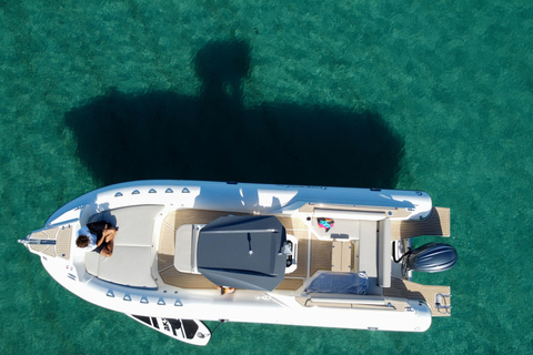 Cagliari: Boat Tour with 5 Snorkeling Stops & Free Drinks