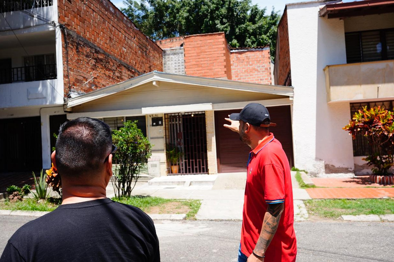 A verdadeira história de Pablo Escobar com pequeno-almoço local incluído