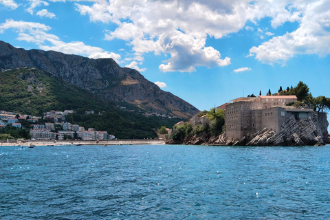 Budva: 4h Private Boat Cruise - All Inclusive
