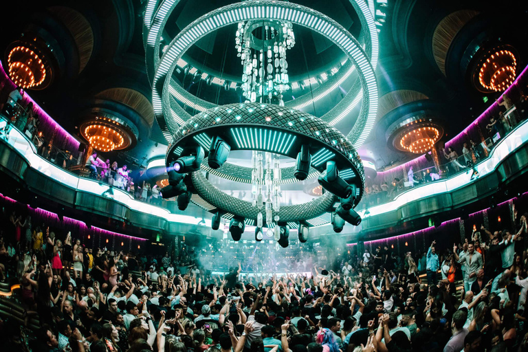Las Vegas: Night Out at Clubs with Free Drinks and Party Bus Latin Club Crawl