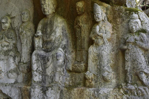 Hangzhou: West Lake Hills Wuyue Buddhist Carvings Day Trip
