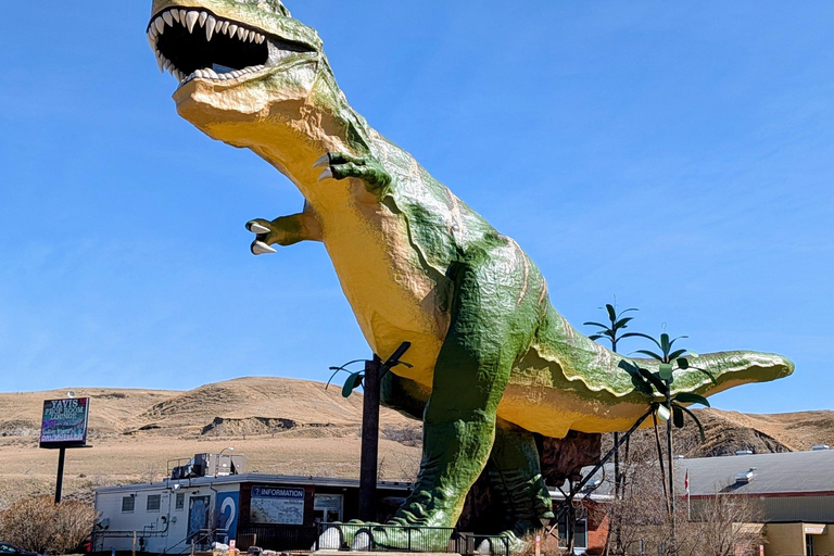 Day of Dinosaurs and Hoodoos From Calgary to Drumheller