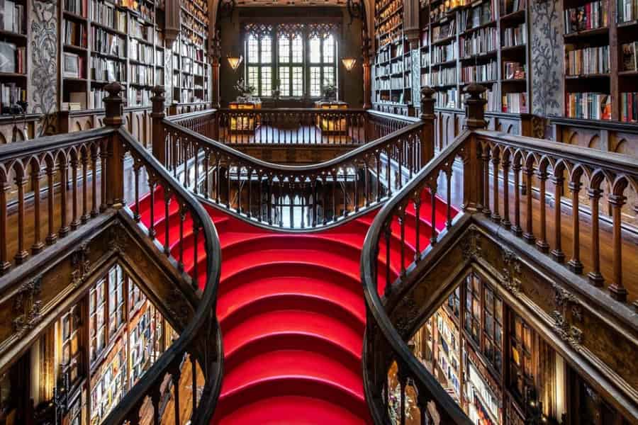 Porto: Besuchen Sie die Livraria Lello und machen Sie eine Bootsfahrt. Foto: GetYourGuide Porto: Besuchen Sie die Livraria Lello und machen Sie eine Bootsfahrt. Foto: GetYourGuide