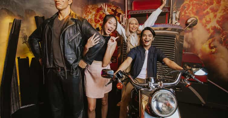 Singapore: Madame Tussauds Wax Museum photo 16