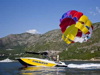 Parachute ascensionnel à Cavtat