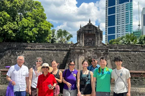 Manila: Intramuros Walled City Guided Walking Tour