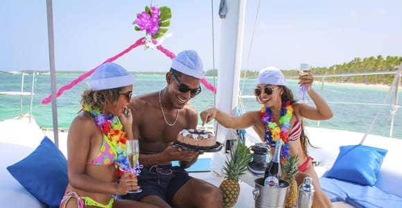 Punta Cana: Private Boat Tour, Snorkeling & Natural Pool