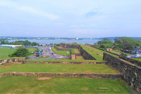 Sri Lanaka : 2-tägige Tour mit Hikkaduwa / Galle / Yala