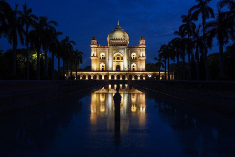 Delhi: Safdarjung’s Tomb Guided Walking Tour Safdarjung’s Tomb Walking Tour