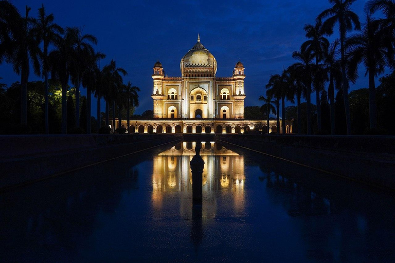Delhi: Safdarjung’s Tomb Guided Walking Tour Safdarjung’s Tomb Walking Tour