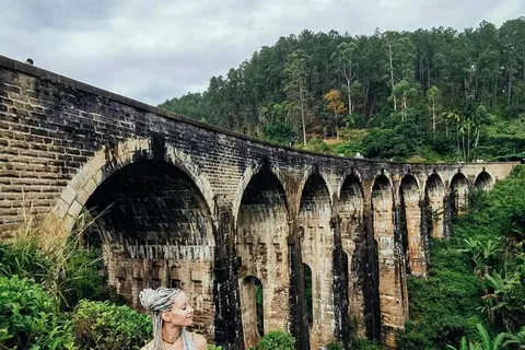 Explore Ella's Charm : Tuk Tuk Transfer to Nine Arch Bridge