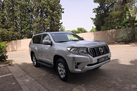 Manutenção do veículo com motorista profissionalToyota Prado 6 lugares + motorista dia inteiro