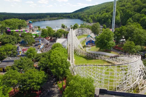 Lake Compounce Eintrittskarte