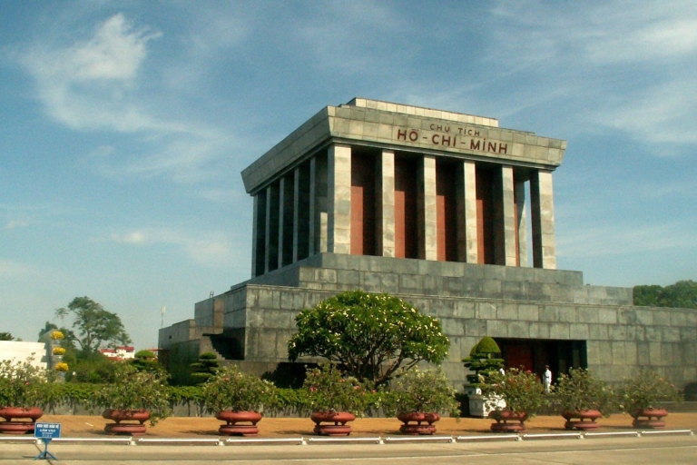 Private Hanoi Tour: Ho Chi Minh Mausoleum & Wasserpuppen
