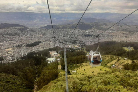 Quito : Le téléphérique de Quito sur le volcan Pichincha