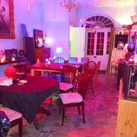 Private Tour Seance à la maison de la rue Bourbon - Housity