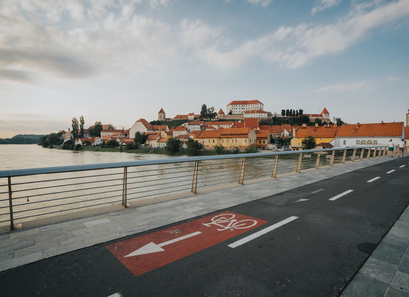 Ptuj: Morgenkaffe og gåtur i den gamle bydel ♥️