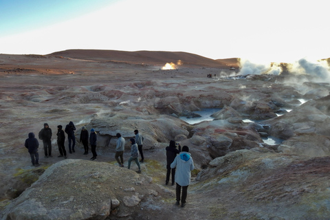 3-Day Uyuni Expedition to San Pedro de Atacama Tour with Spanish-speaking driver
