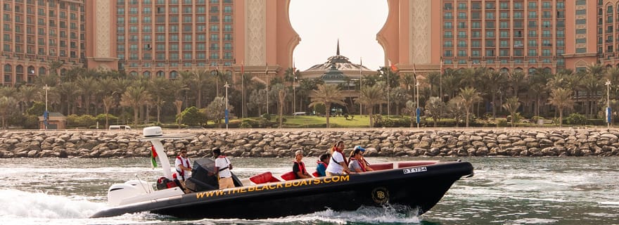 Marina de Dubaï : visite touristique d'une heure en hors-bord de luxe