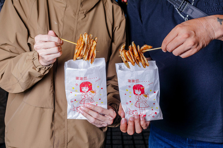 Taipei Tastes Food Tour with 12+ Tastings