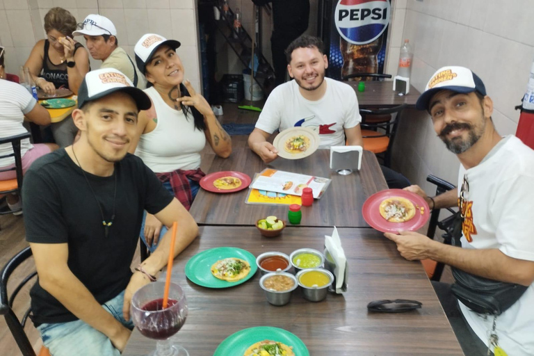 Mexico City: Historic Center Food Tour with a Local Guide