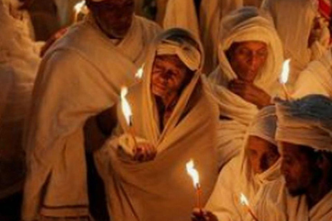 Z Addis Abeby: 4-dniowa wycieczka świąteczna do Lalibeli.Z Addis Abeby: świąteczna wycieczka do Lalibeli.