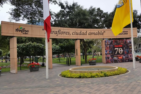 Panoramic tour of Lima