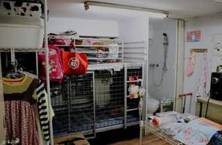 Hongkong: Die dunkle Seite Hongkongs – Rundgang zu den Käfigwohnungen