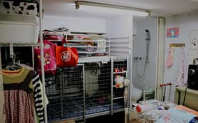 Hong Kong: Dark Side of Hong Kong Caged Homes Walking Tour