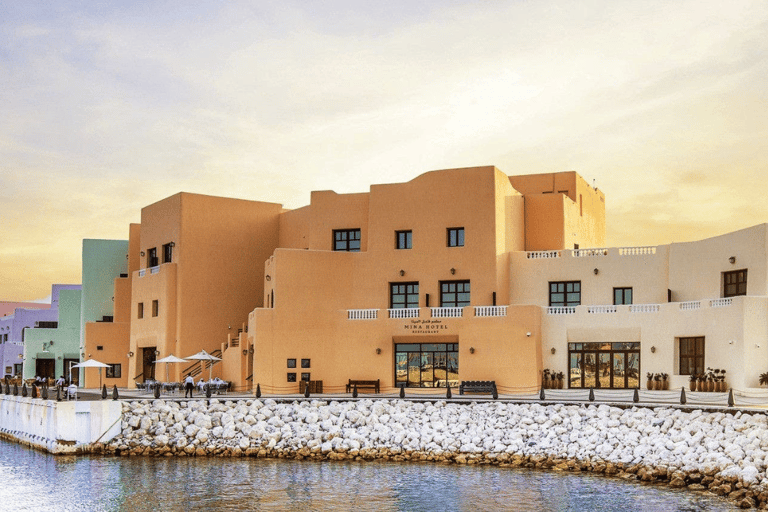 Doha: A Private Guided City Tour From Airport & Hotel pickup