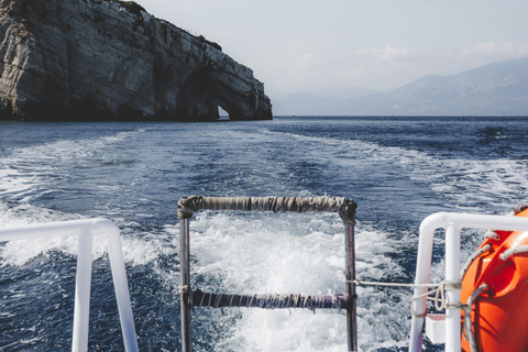 Zante: Exploración de medio día del Pecio y las Cuevas Azules