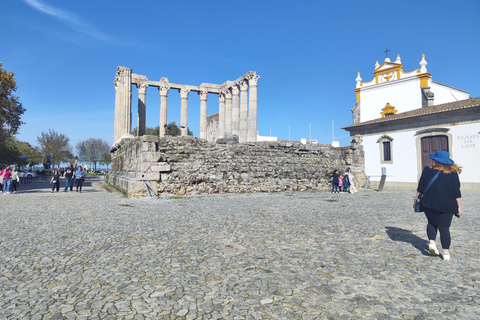 Évora’s UNESCO Sites and the Enchanted Village of Monsaraz