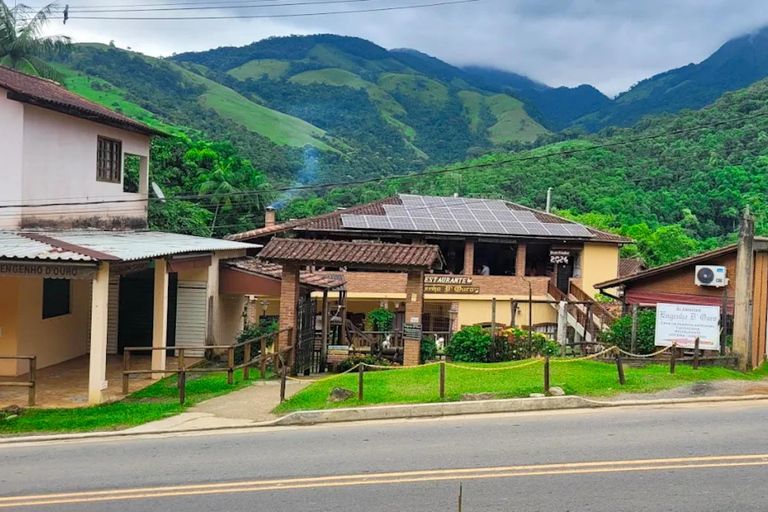 Paraty: destylarnia Engenho D'Ouro z degustacją i wodospadami