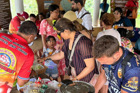 Krabi: 7 eilanden &amp; Railay in vroege ochtendKrabi: Wees de drukte voor met een vroege vogel 7-eilanden longtailboottocht