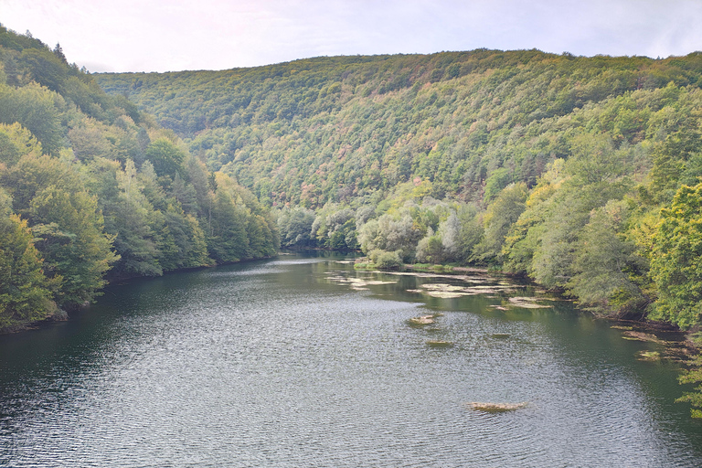 索菲亚、潘查雷沃湖和伊斯卡尔河导览游。接送服务索菲亚、潘查雷沃湖和伊斯卡尔河导览游 接送服务
