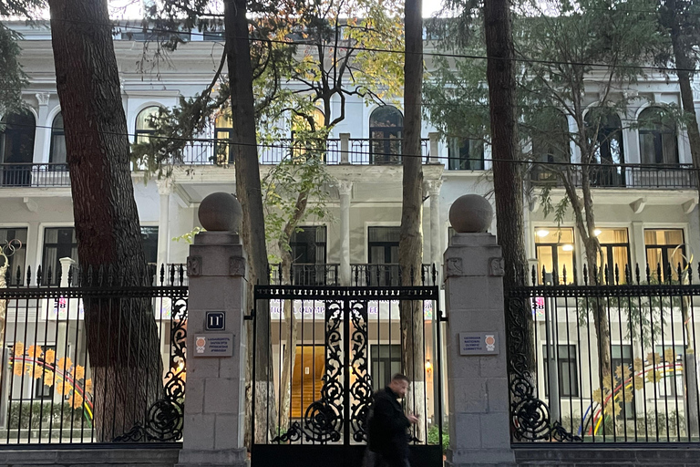 Tbilissi : visite guidée de la maison de Beria et du KGBExpérience privée