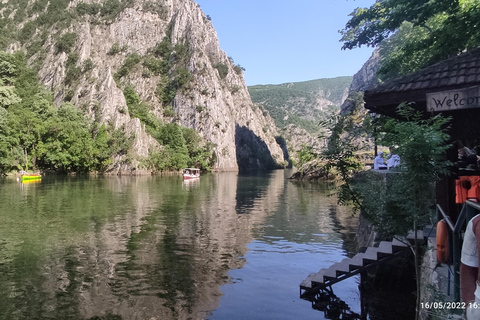 Skopje: Matka Canyon and Vrelo Cave Kayak Tour