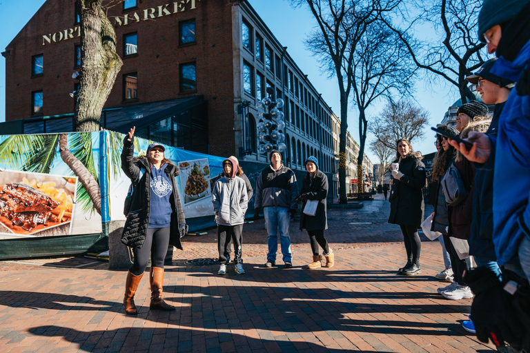 Boston: Wycieczka z przewodnikiem po pysznych pączkach z degustacjąBoston: wycieczka z przewodnikiem po pysznych pączkach z degustacjami