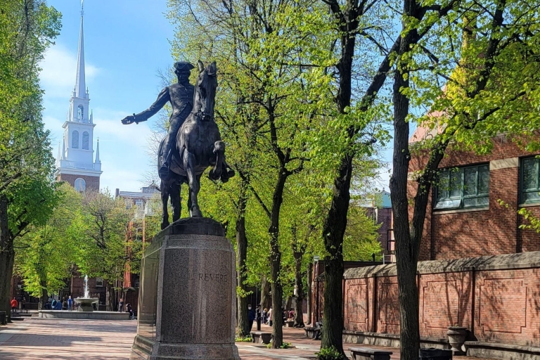 Boston: piesza wycieczka po rewolucyjnych opowieściachBoston: piesza wycieczka z przewodnikiem po rewolucji amerykańskiej