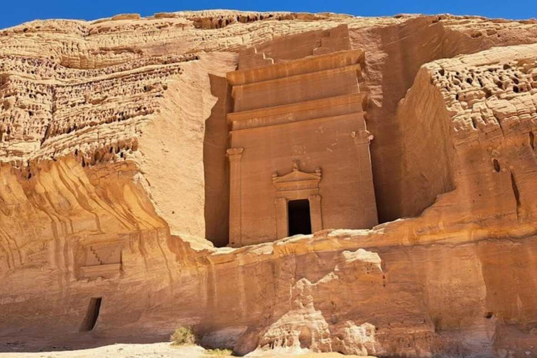 AlUla: Madain Saleh, Elephant Rock, and Jabal Ikmah Tour