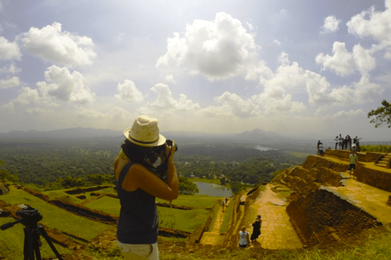 All-inclusive Sigiriya fästning och safari med vilda djur